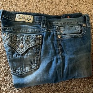 Miss Me Mid-Rise Easy Crop size 36 - Plus Size Bling Jeans